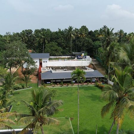 Ashtamudi Lake Garden Resorts Коллам Экстерьер фото